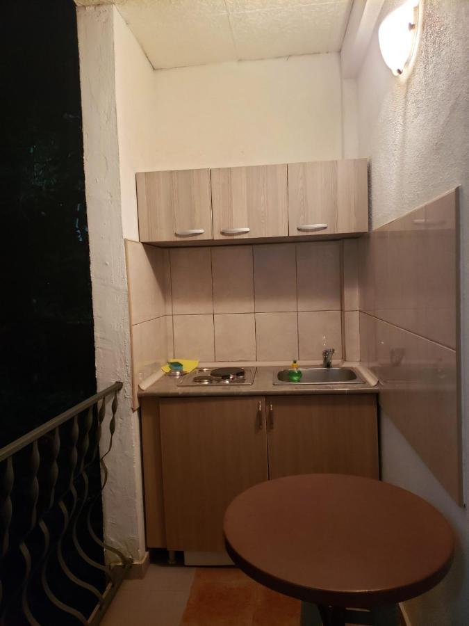 Apartments Petricevic Sutomore Bagian luar foto