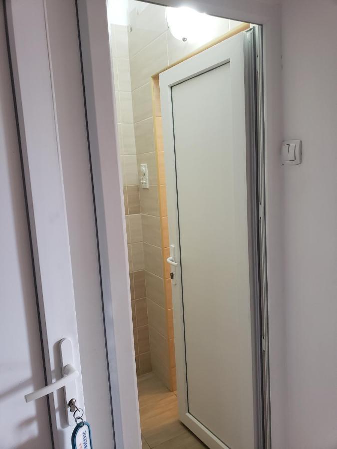 Apartments Petricevic Sutomore Bagian luar foto