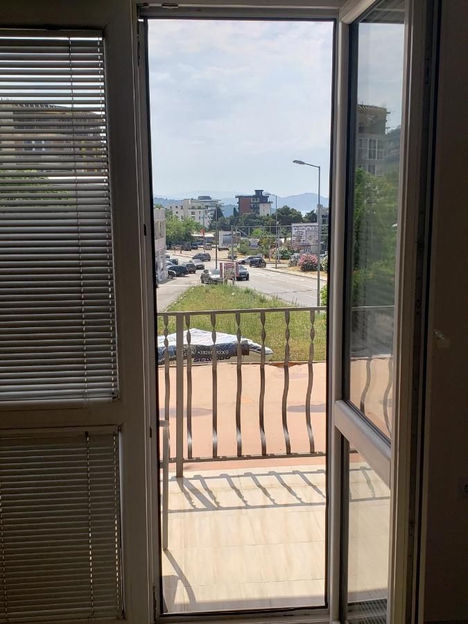 Apartments Petricevic Sutomore Bagian luar foto
