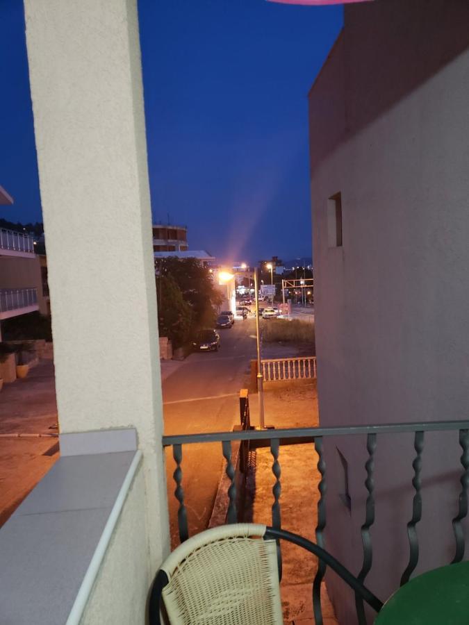 Apartments Petricevic Sutomore Bagian luar foto