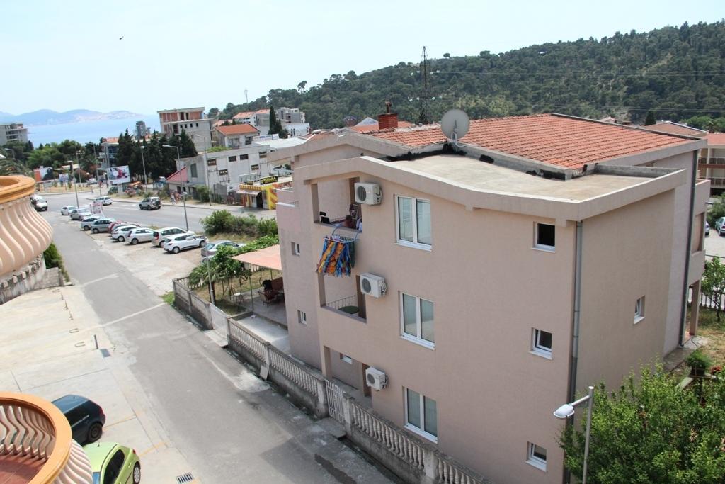 Apartments Petricevic Sutomore Bagian luar foto